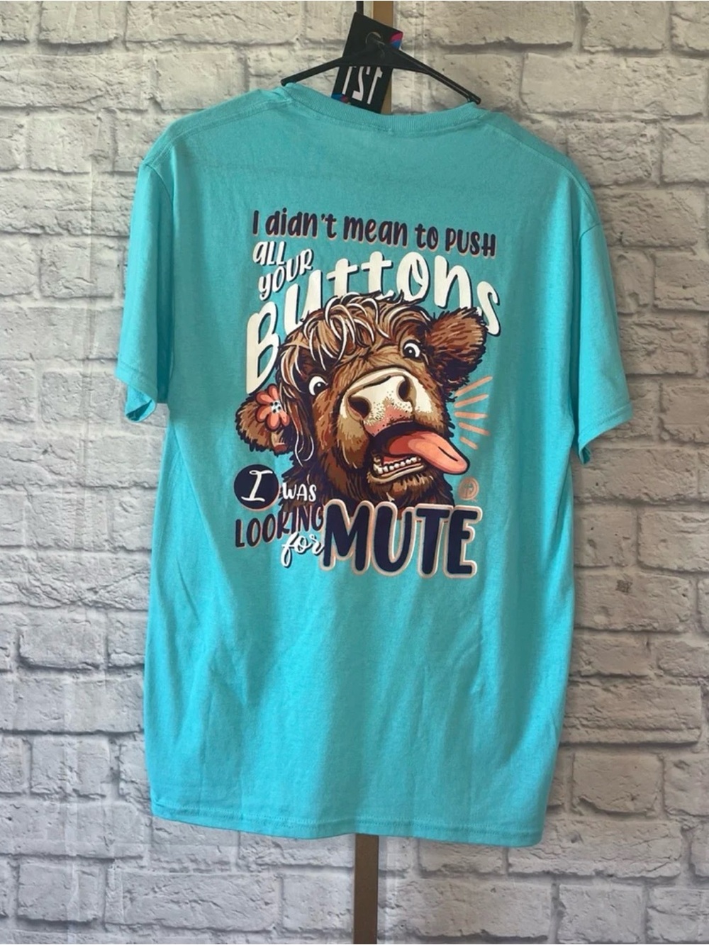 Girlie Girl Original Cow T-shirt size medium graphic teal NWT crew neck